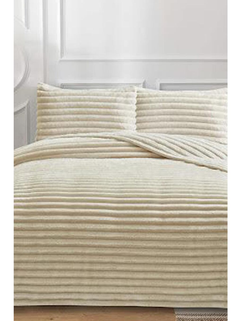 Eterna Pelüş Tek Kişilik 180x240 Cm Yatak Örtüsü Bej