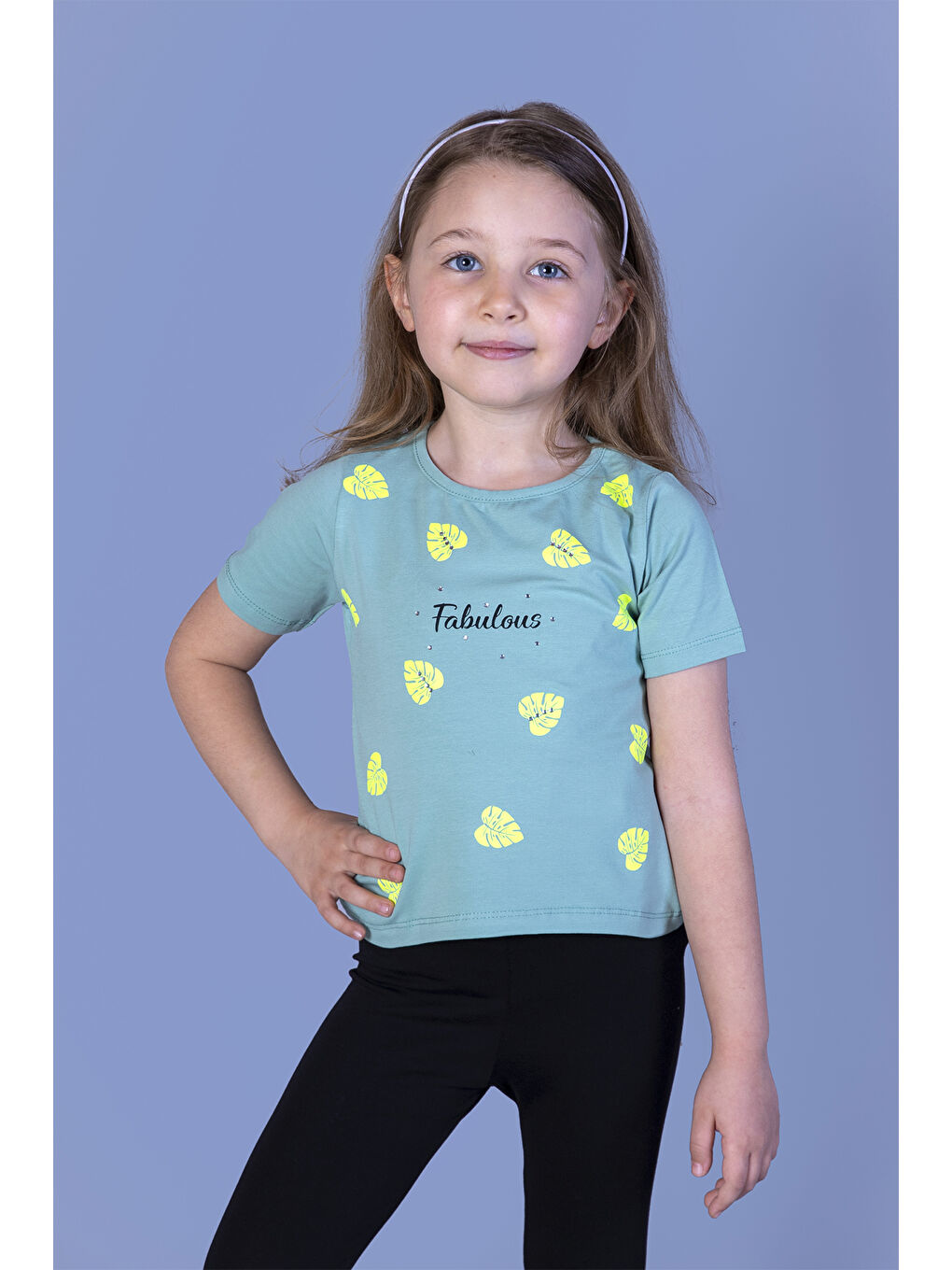 Yeşil Kız Çocuk Yaprak Desenli Fabulous Baskılı Tişört