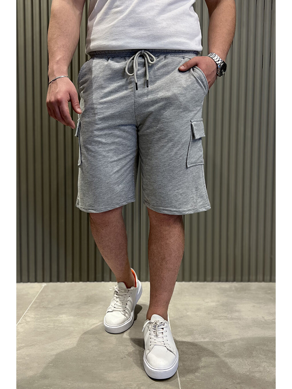 Gri Erkek Kargo Cep Bel Bağlamalı Şort