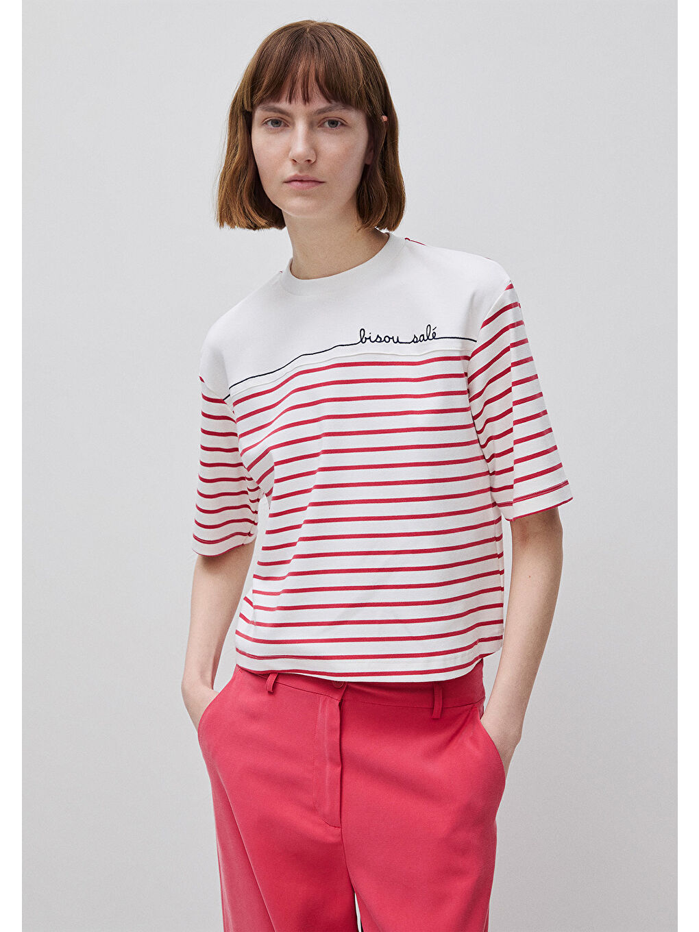 Kadın Pembe Pamuk Karışımlı Nakış Detaylı Çizgili Bisiklet Yaka T-Shirt
