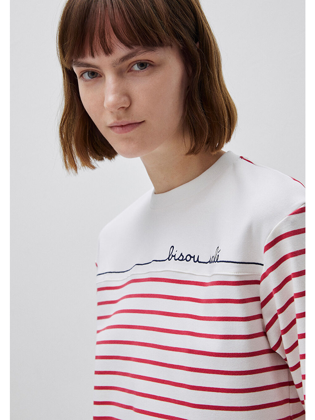 Kadın Pembe Pamuk Karışımlı Nakış Detaylı Çizgili Bisiklet Yaka T-Shirt-3