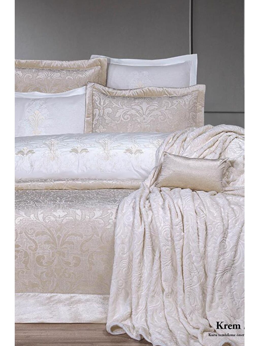 Ekru Mihrimah 11 Parça Çeyiz Seti Krem