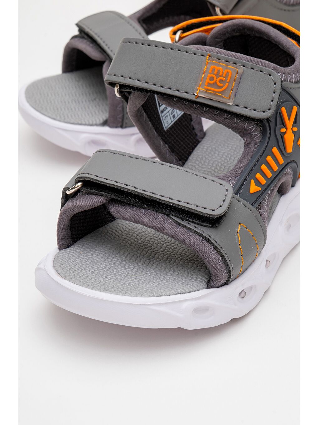 Erkek Çocuk Antrasit Işıklı Anatomik Hafif Günlük Sandalet-1