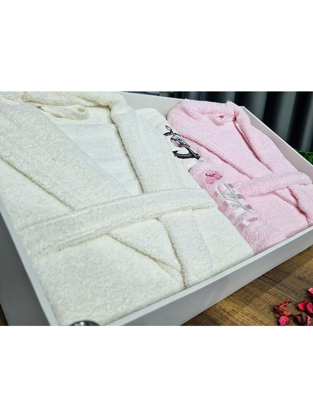 Karışık Çeyizlik Aile Bornoz Seti 4 Parça Krem Pudra-3