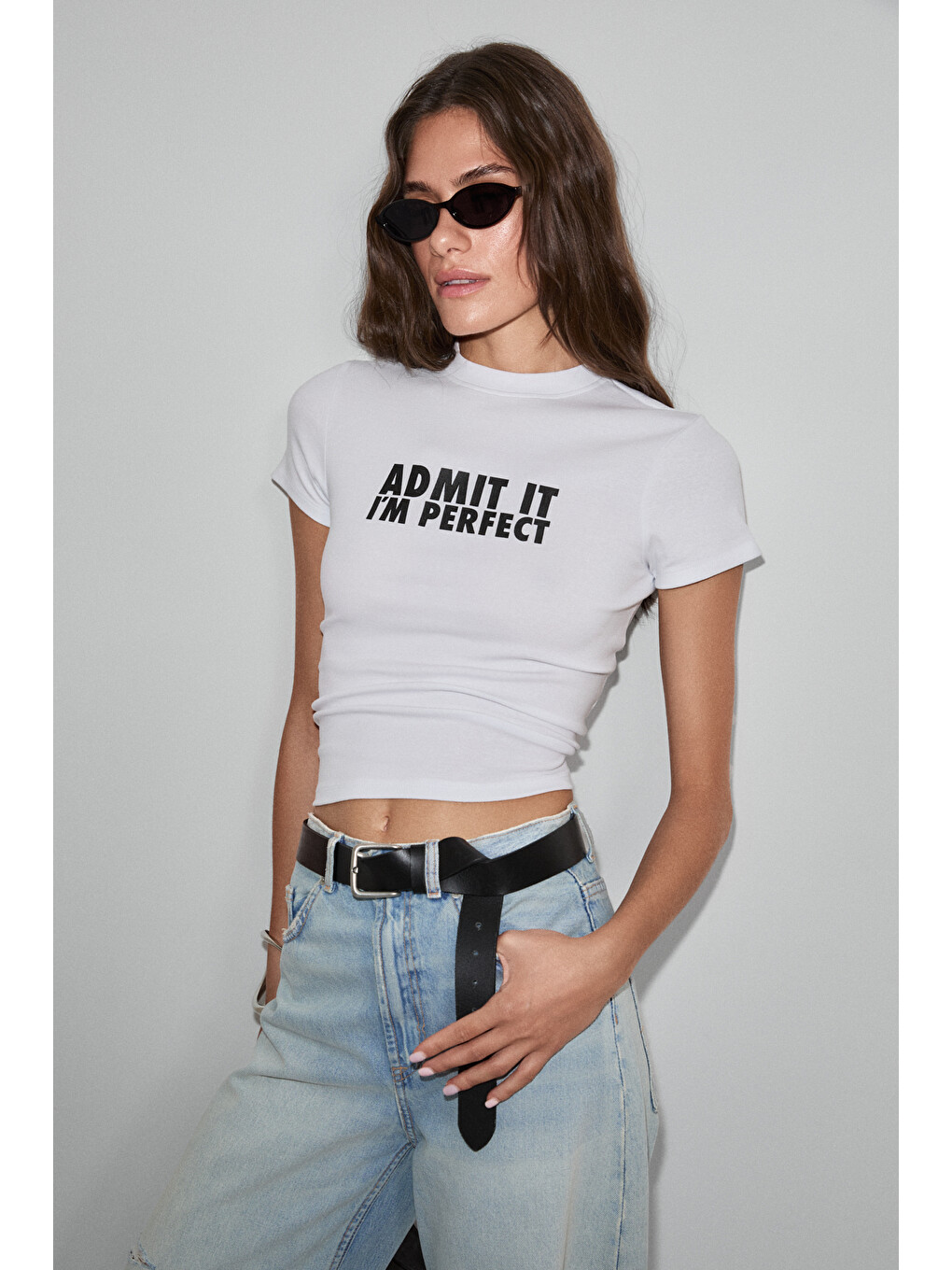 Gallura Kadın Yumuşak Ve Esnek Kumaşlı Baskı Detaylı Yuvarlak Yakalı Kısa Kol Beyaz T-shirt-1