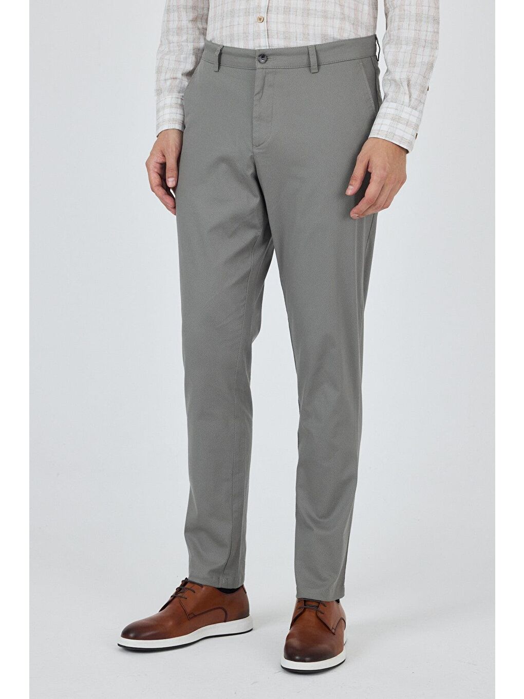 Gri Füme Gabardin Yan Cep Düz Paça Comfort Fit Pamuklu Casual Chino Pantolon 1003250121-2