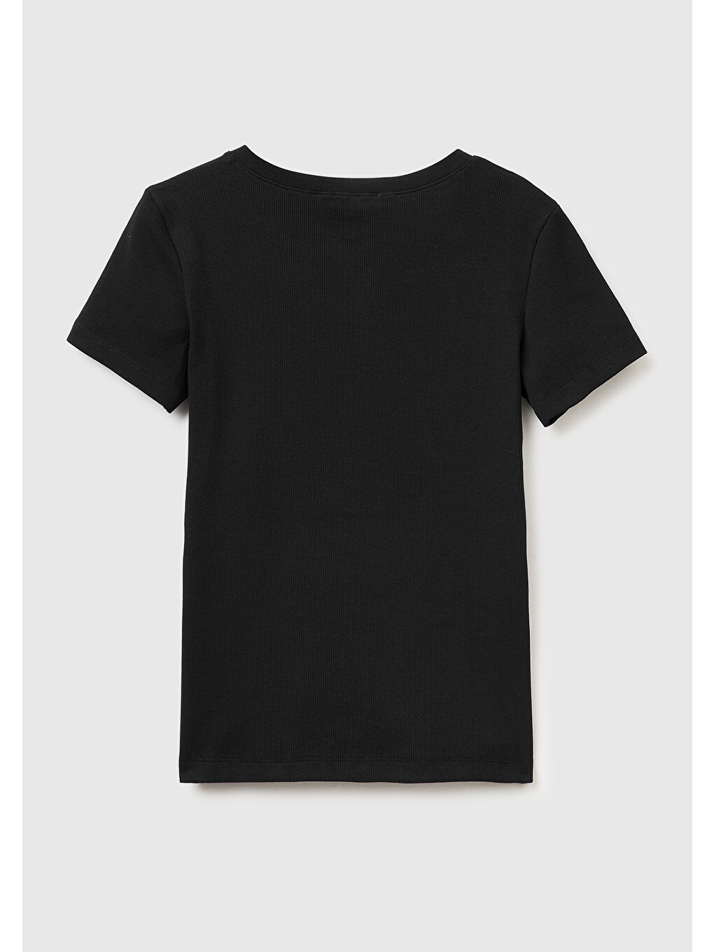 Kadın Siyah Pamuk Karışımlı Önü Düğme Detaylı Yuvarlak Yaka T-shirt-1