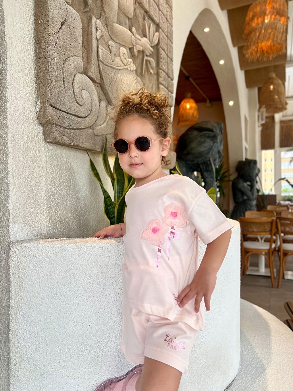 Pembe Kız Çocuk Pamuklu Pudra Çiçek Aplikeli Şortlu Takım - La'ciel Paris Yazılı-1