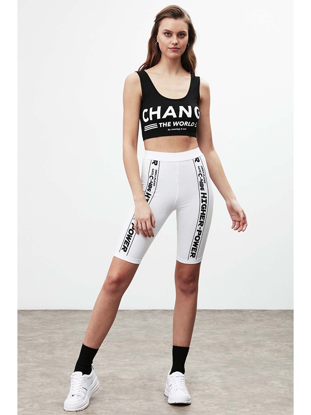 Force Kadın Slogan Baskı Detaylı Diz Üstü Spor Slim Fit Beyaz Tayt