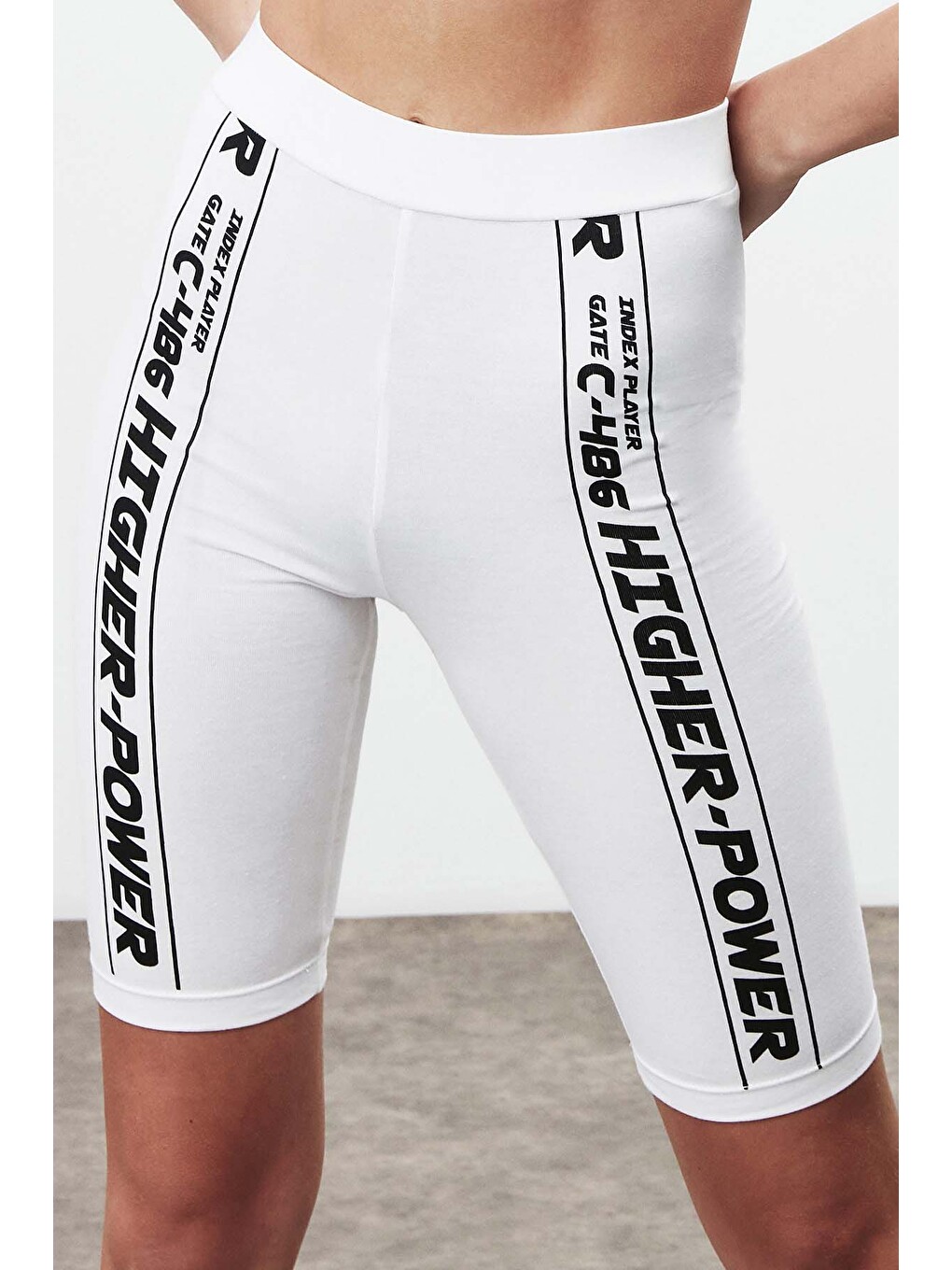 Force Kadın Slogan Baskı Detaylı Diz Üstü Spor Slim Fit Beyaz Tayt-1