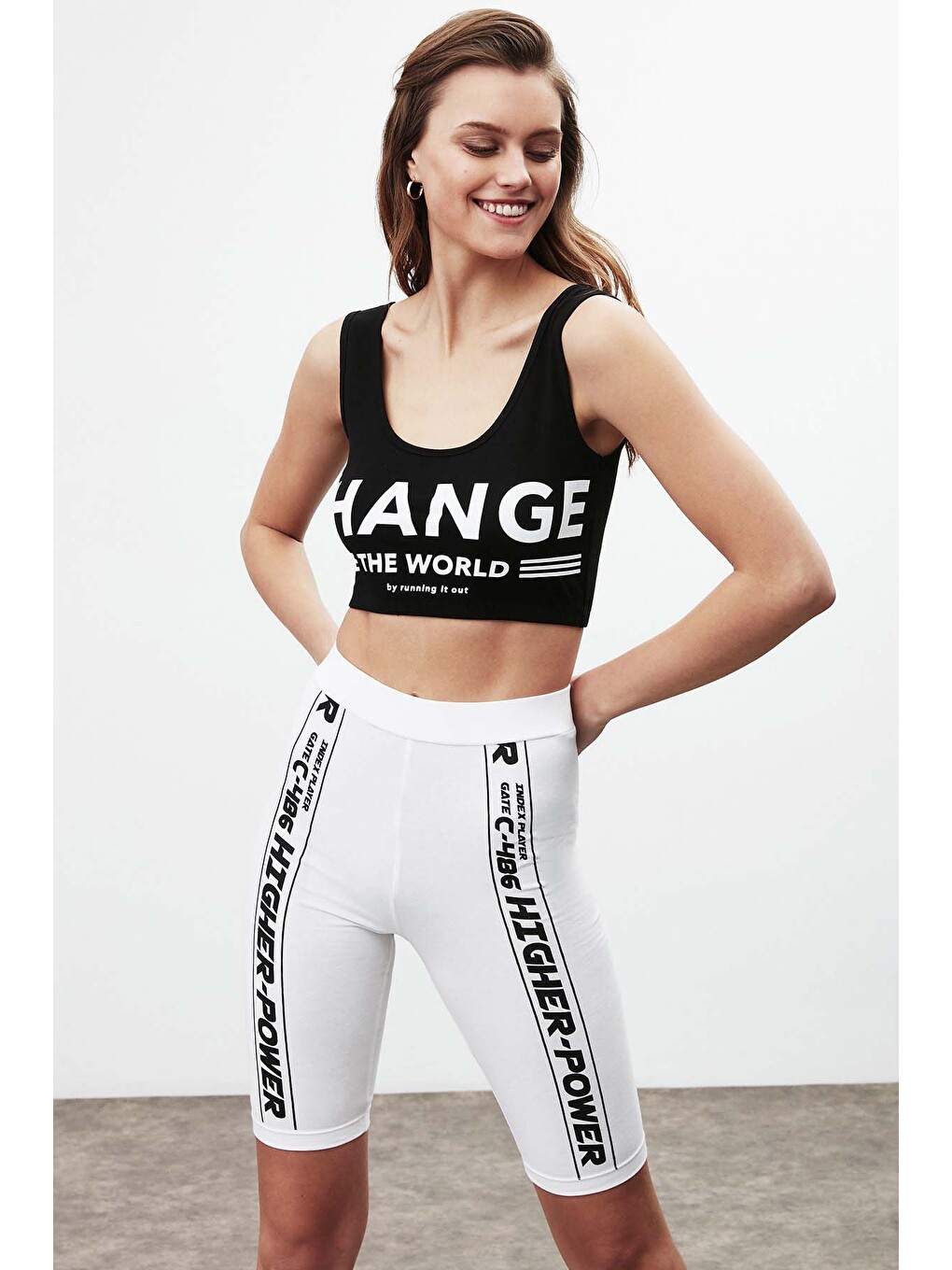 Force Kadın Slogan Baskı Detaylı Diz Üstü Spor Slim Fit Beyaz Tayt-2