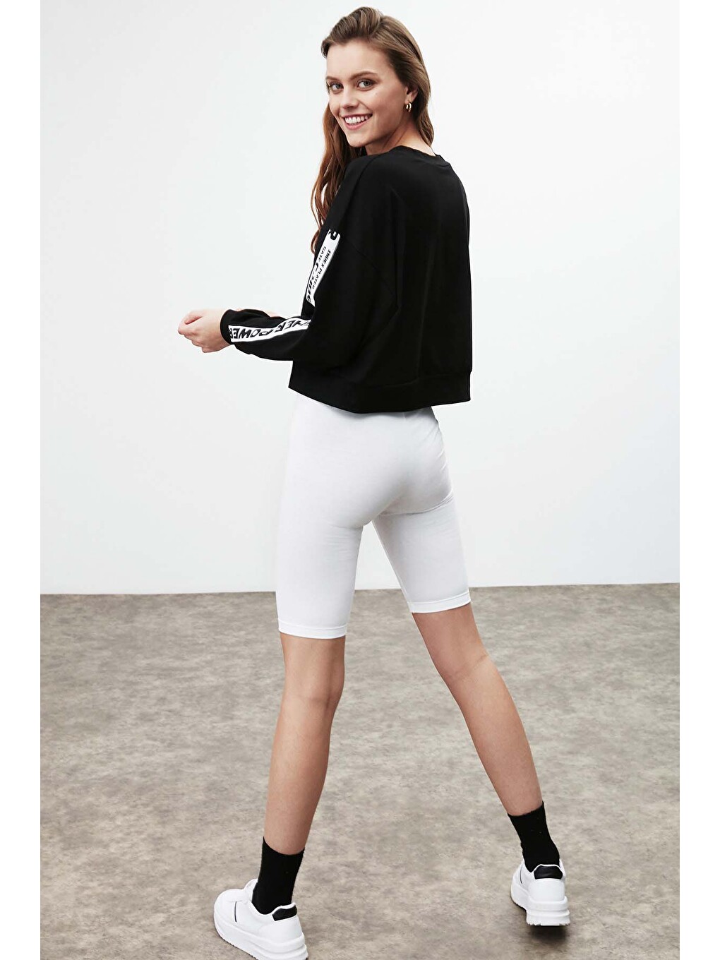Force Kadın Slogan Baskı Detaylı Diz Üstü Spor Slim Fit Beyaz Tayt-3