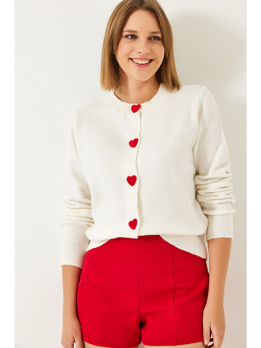 Ekru Kadın Kalp Düğmeli Triko Hırka-4