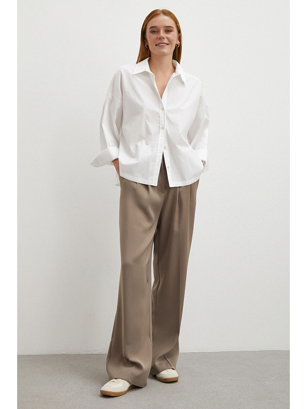 Bej Beli Lastikli Pileli Geniş Paça Pantolon Vizon-2