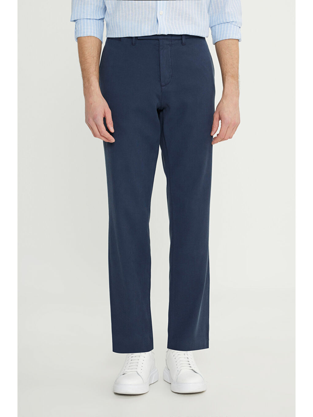 Erkek Lacivert Pamuklu Comfort Fit Yan Cepli Armürlü Casual Esnek Pantolon-1