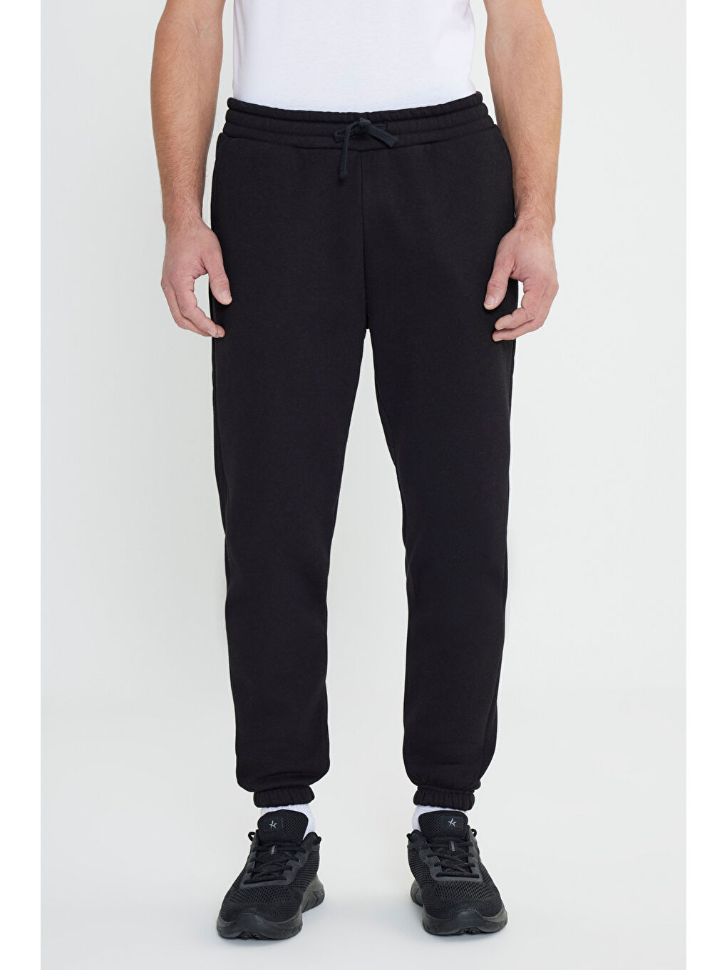 Erkek Siyah Sıcak Tutan Pamuklu 3 İplik İçi Polarlı Eşofman Takımı Standart Fit Cepli Alt Üst 2'li-2