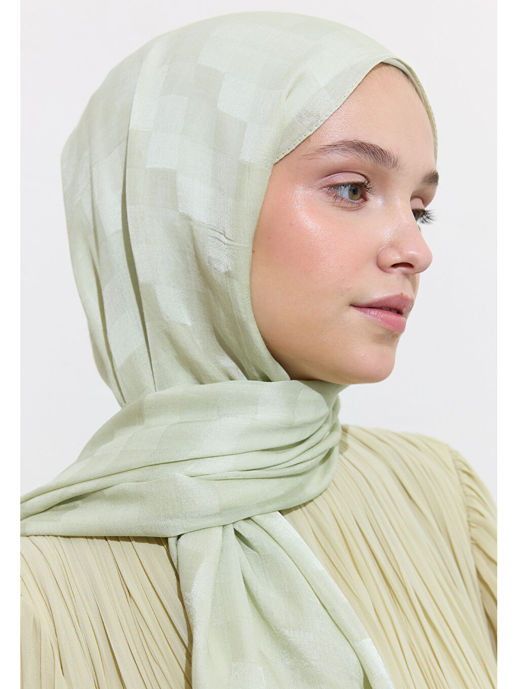 Nori İpek Jakar Şal Soft Yeşil-1