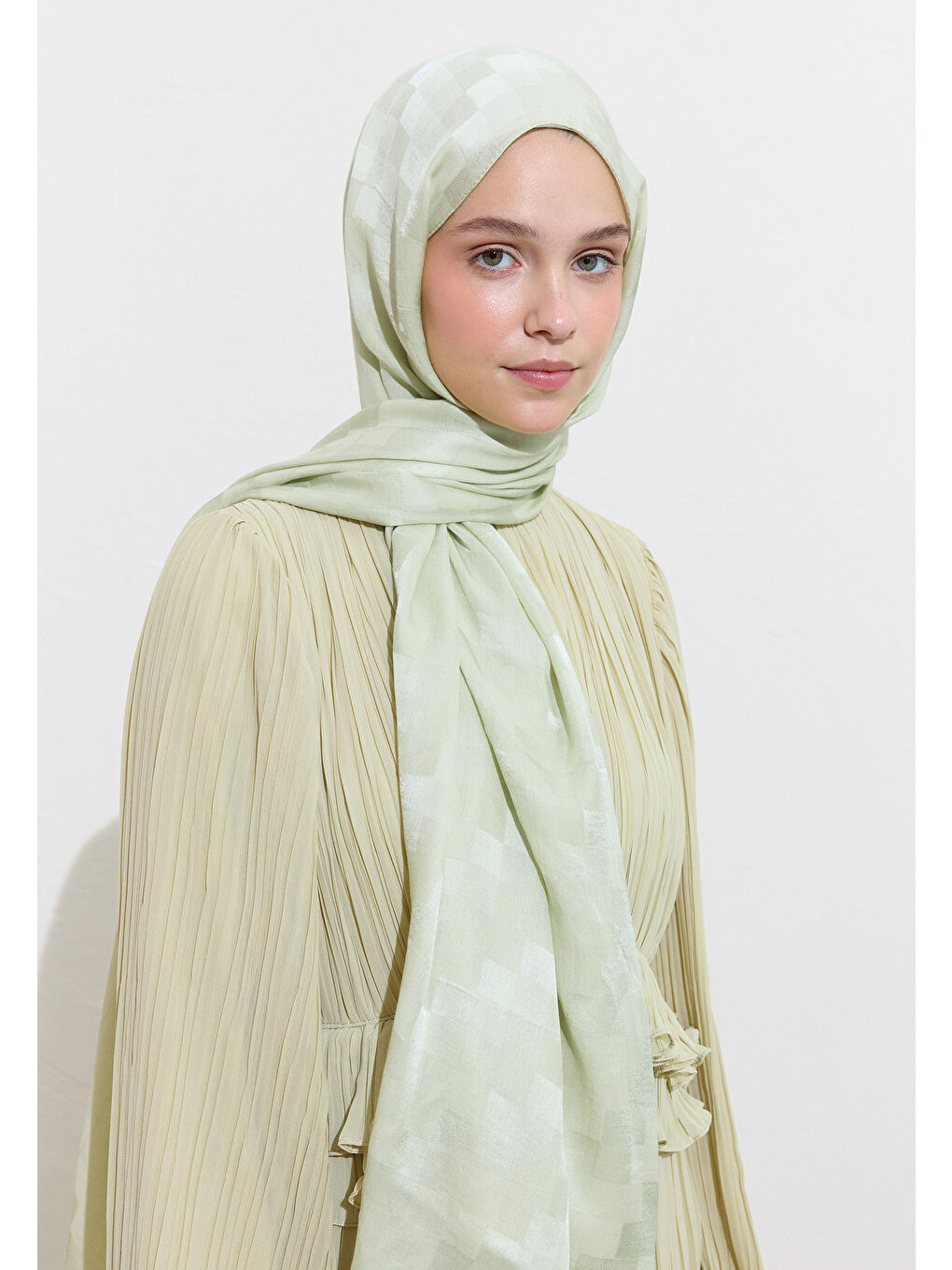 Nori İpek Jakar Şal Soft Yeşil-2