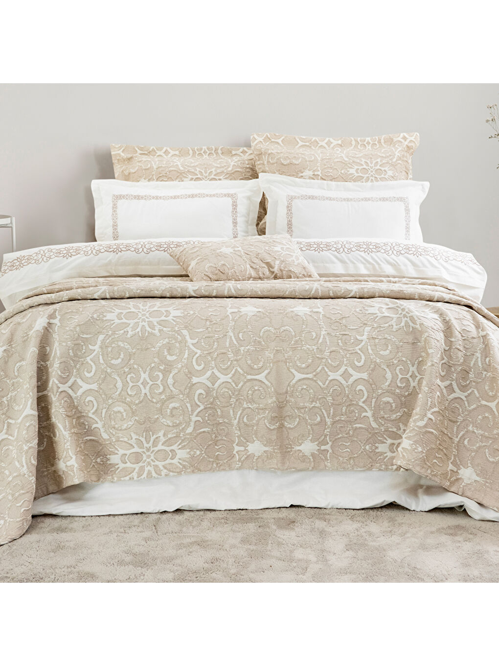 Home Amara Yatak Örtüsü Nevresim Seti 8 Parça-Bej