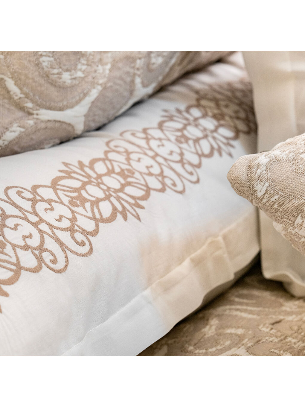 Home Amara Yatak Örtüsü Nevresim Seti 8 Parça-Bej-5