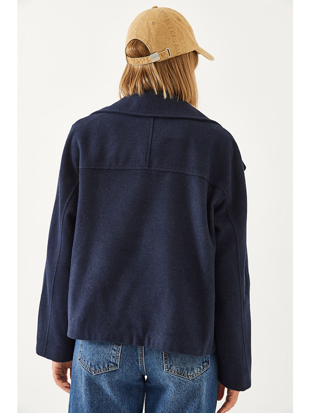 Lacivert Kadın Kruvaze Yaka Düğmeli Kaşe Ceket-6