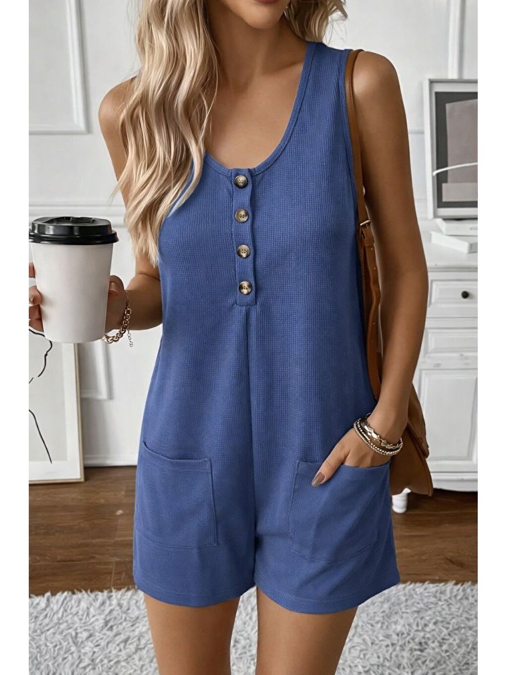 Mavi Kadın Omuz Askılı önden Düğmeli Waffle Kısa Tulum