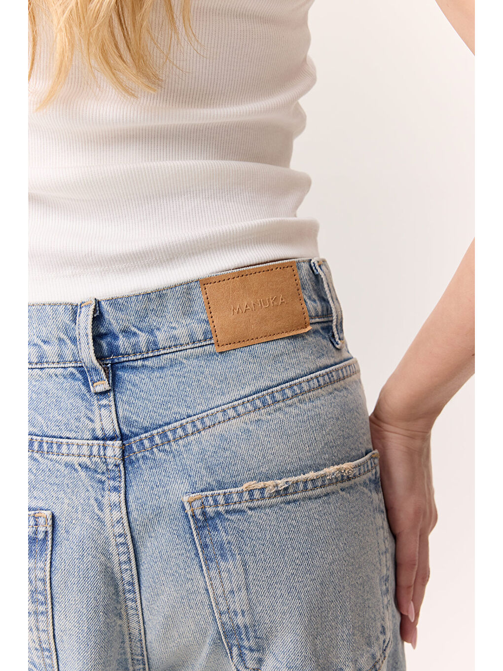 Orta Bel Loose Fıt Jean Açık Mavi-4