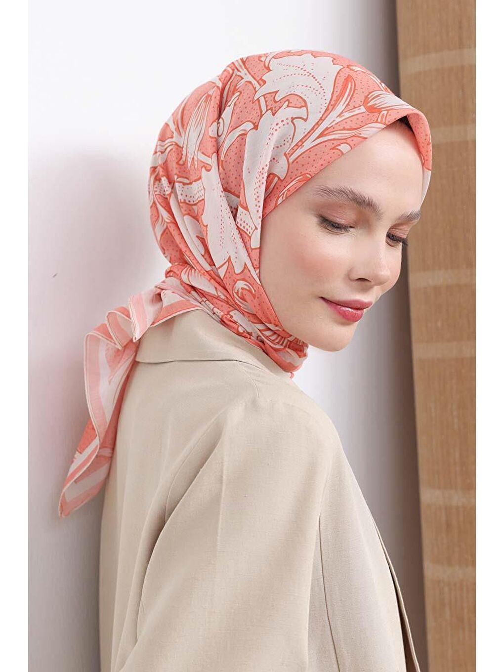 Turuncu-Bej-Desenli Pamuk Lucia Eşarp-1