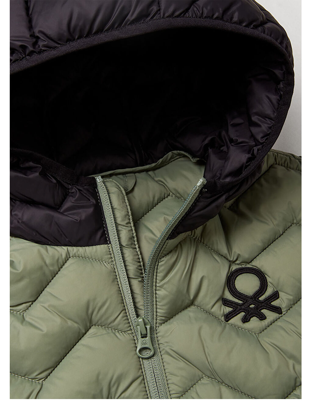 Erkek Çocuk Haki Logo Detaylı Kapüşonlu Yelek-2