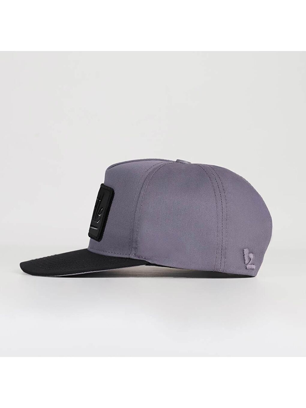 V2 Hustle Logolu Siyah-Gri Hip Hop Şapka-3