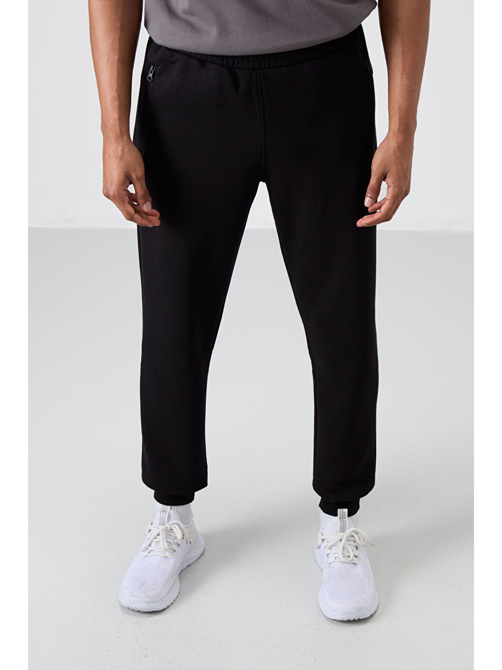 Cesar Siyah Fermuar Cepli Şardonlu Jogger  Erkek Jogger Eşofman Altı - 84929-4