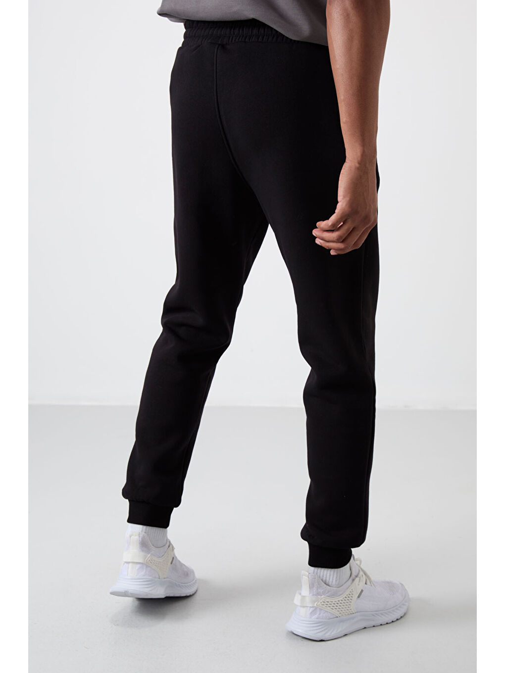 Cesar Siyah Fermuar Cepli Şardonlu Jogger  Erkek Jogger Eşofman Altı - 84929-8