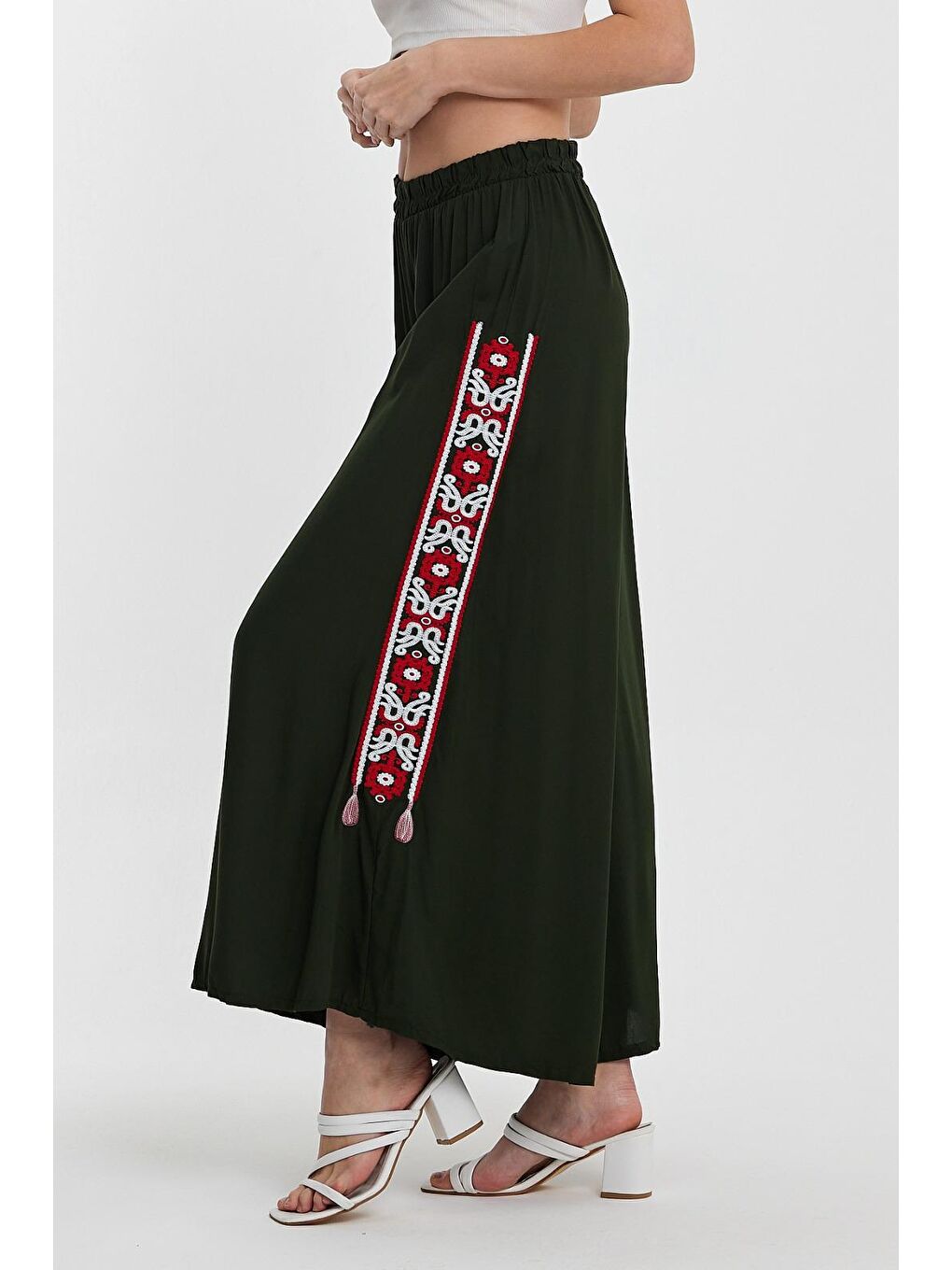 Haki Kadın Yanı Nakışlı Pantolon 907-1