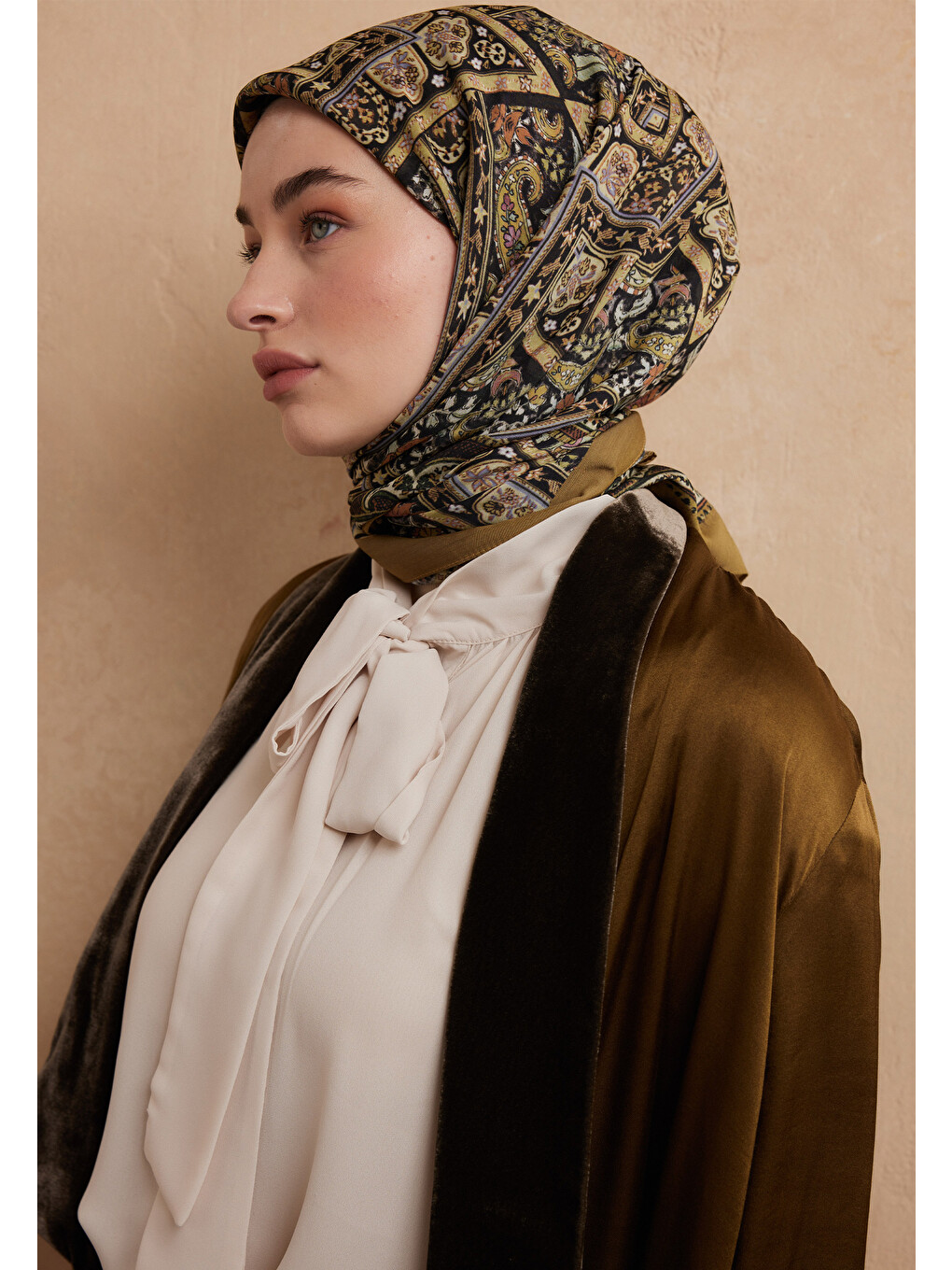 Nordic Paisley Desen Pamuk İpek Eşarp Yağ Yeşili-1
