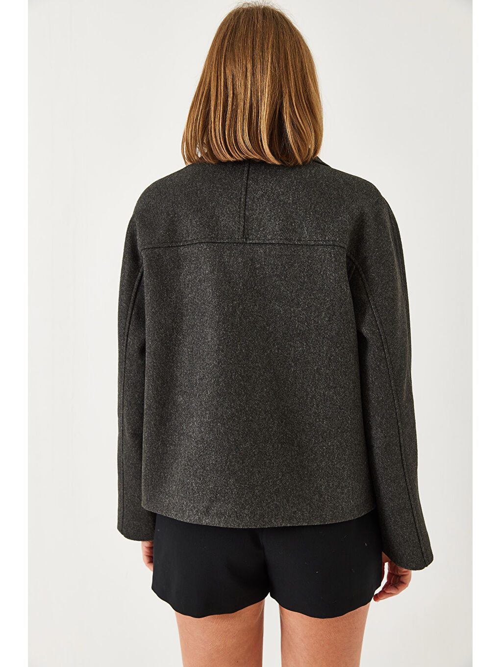 Antrasit Kadın Kruvaze Yaka Düğmeli Kaşe Ceket-6
