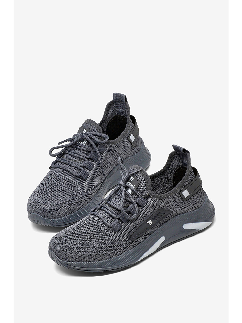 Gri Erkek Füme Esnek Konforlu Rahat Kalıp Spor Ayakkabı-1