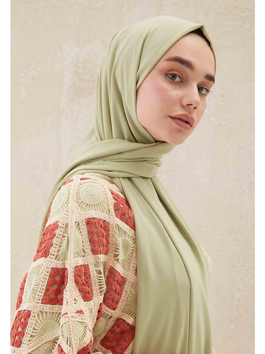Medine İpeği Şal Uçuk Yeşil