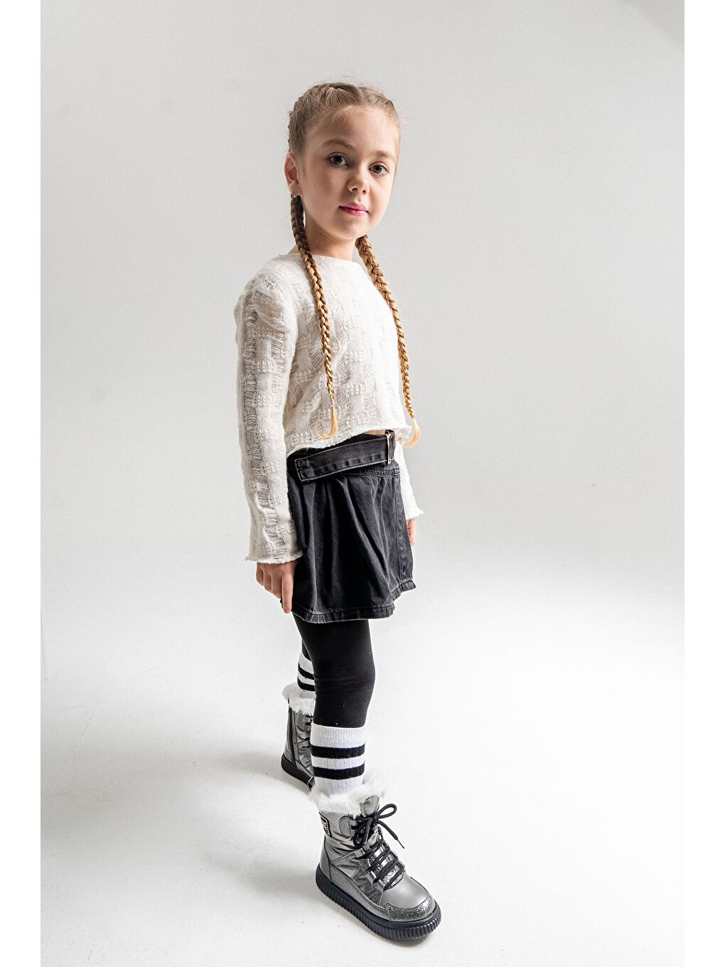 Gri Kız Çocuk Platin Simli Rugan Deri Suya Dayanıklı Günlük Bot-1