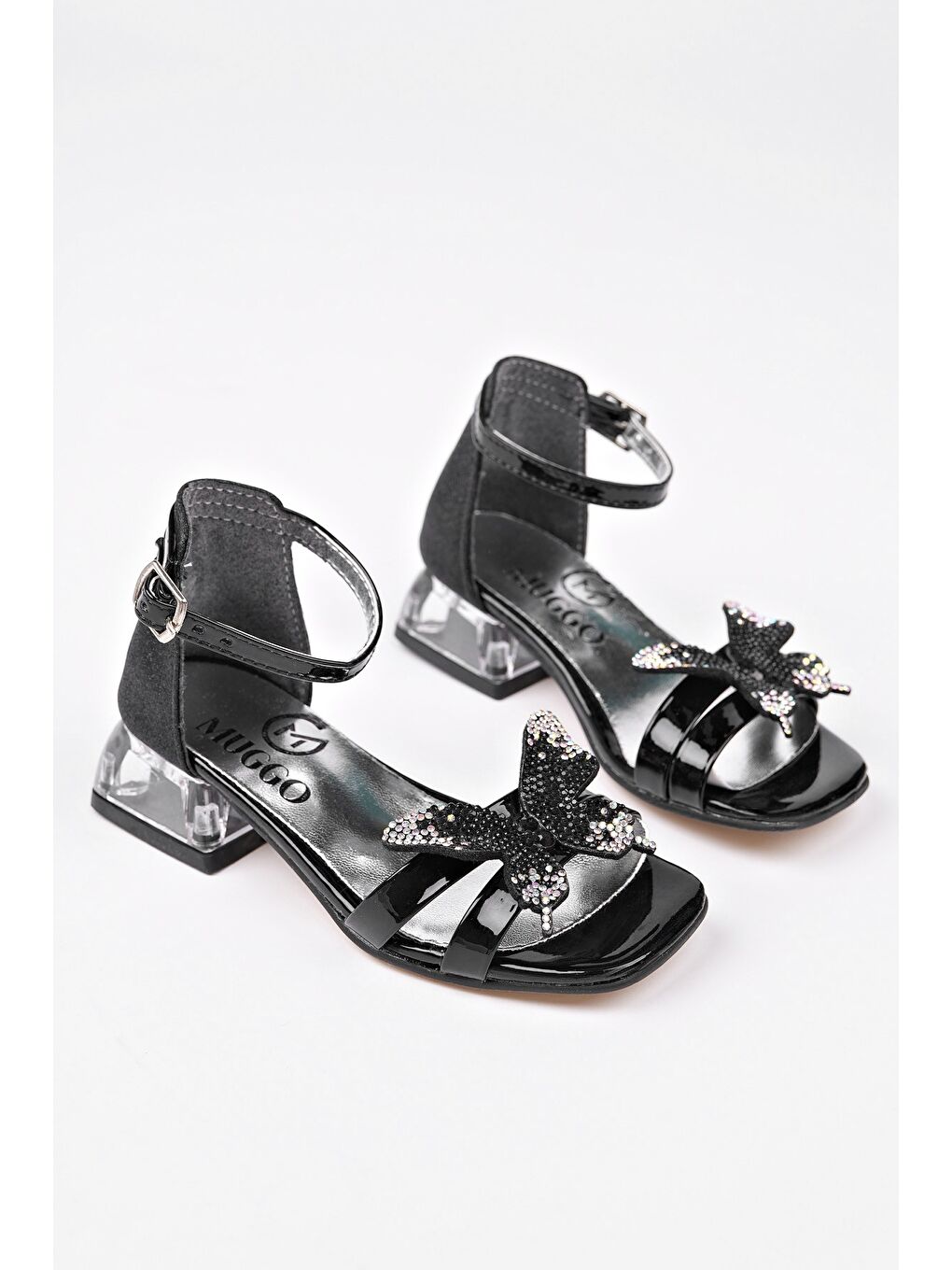 Siyah LOLA Kelebek Detaylı Bilekten Bağlamalı Kız Çocuk Kısa Topuklu Ayakkabı-1