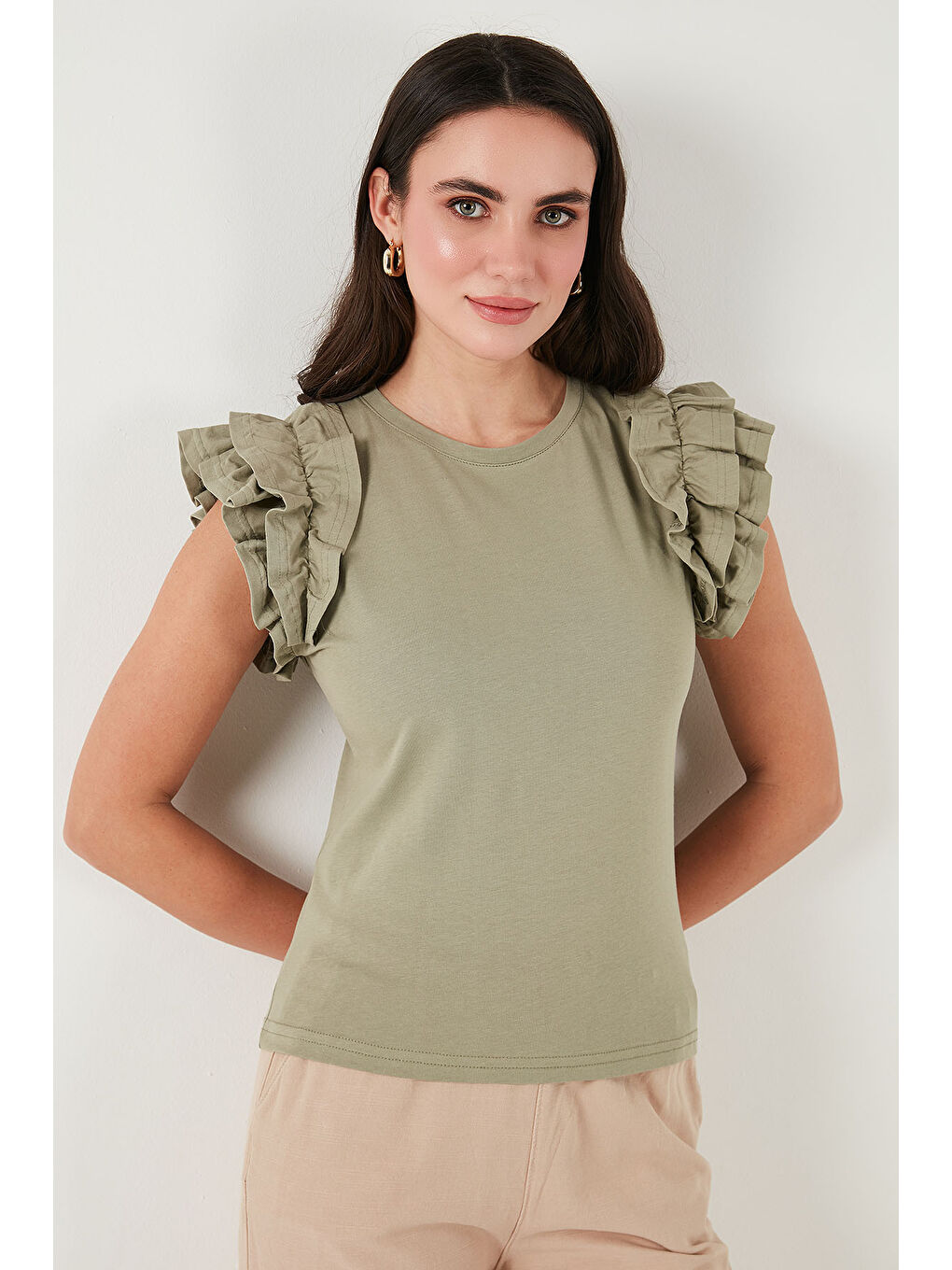 Yeşil Pamuklu Kolları Fırfırlı Slim Fit Bisiklet Yaka Kadın T Shirt 5864500-3