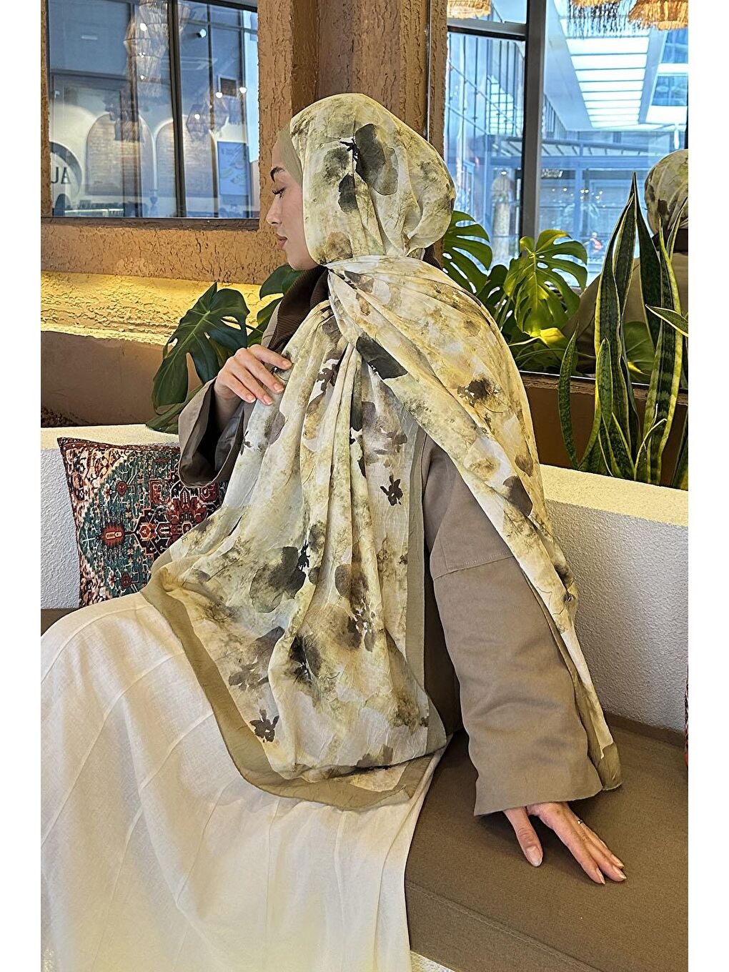 Batik Çiçek Desen Bambu Şal Mint Yeşili-3