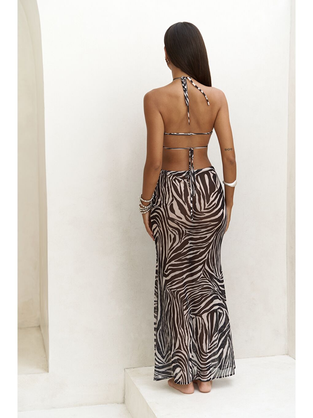 Griffin Bağcık Detaylı Siyah Uzun Elbise-3