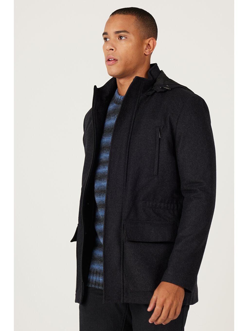 Erkek Antrasit Standart Fit Normal Kesim Çıkma Kapüşonlu Yünlü Kaban-2