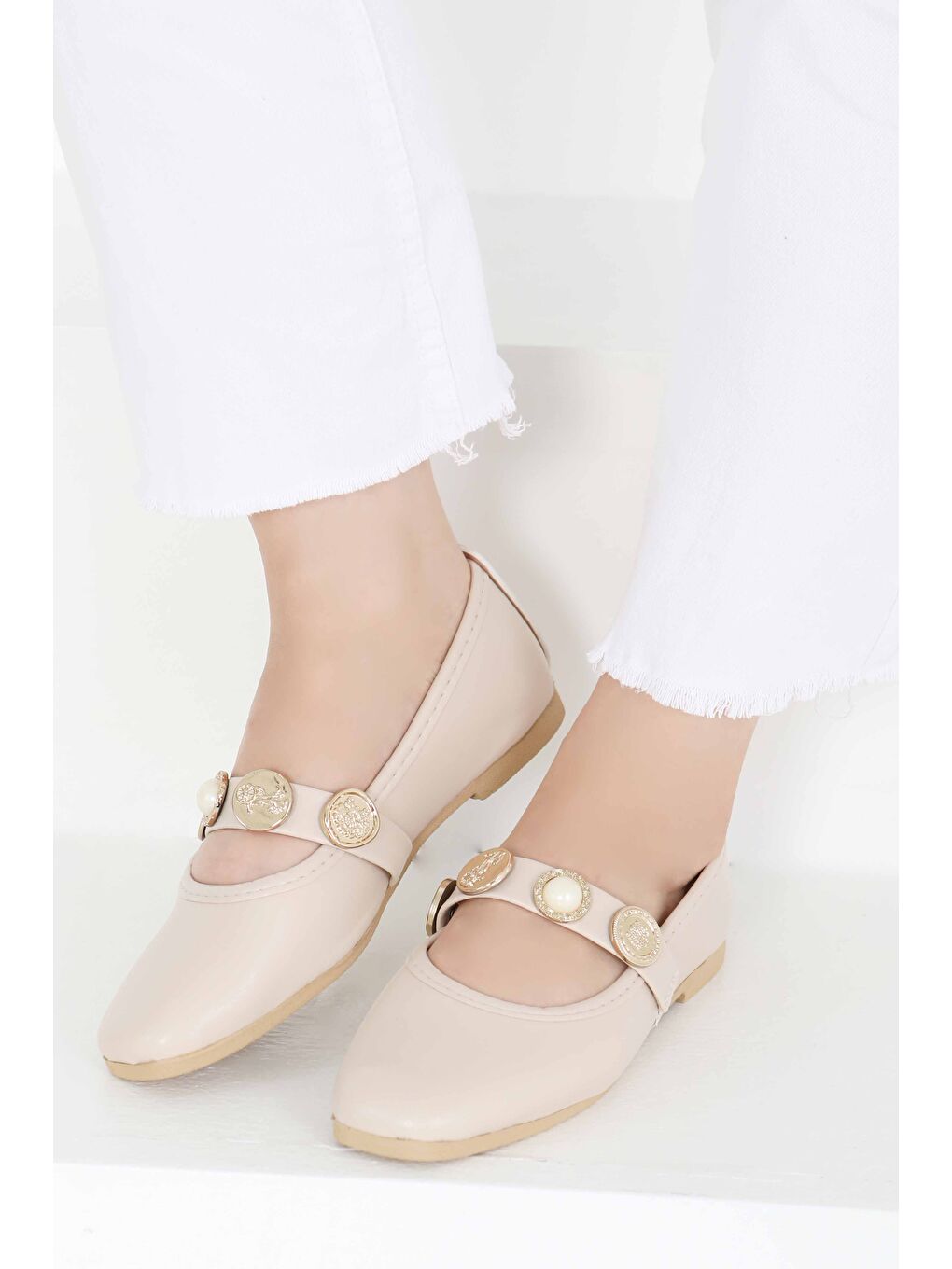 Ekru Kadın Krem İncili Tokalı Babet - 27397-2