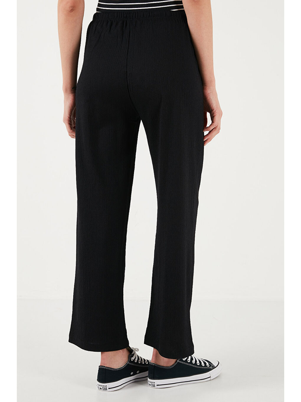 Siyah Regular Fit Normal Bel Geniş Paça Pantolon 5866117-6