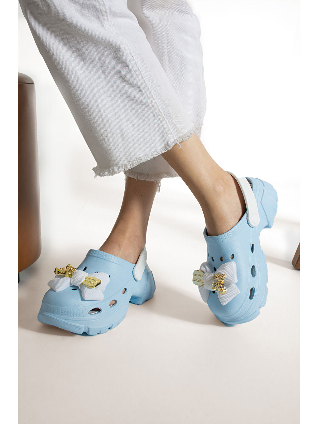 Mavi Kadın Toka Detaylı Ortopedik Sandalet Ve Terlik