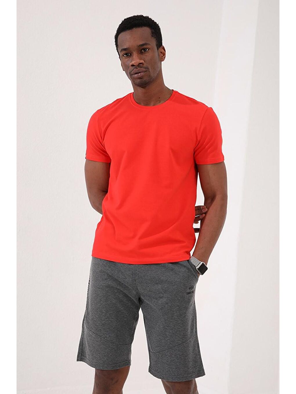 Gri Melanj Yazı Baskılı Fermuar Cepli Bağcıklı Standart Kalıp Erkek Şort - 81205-3