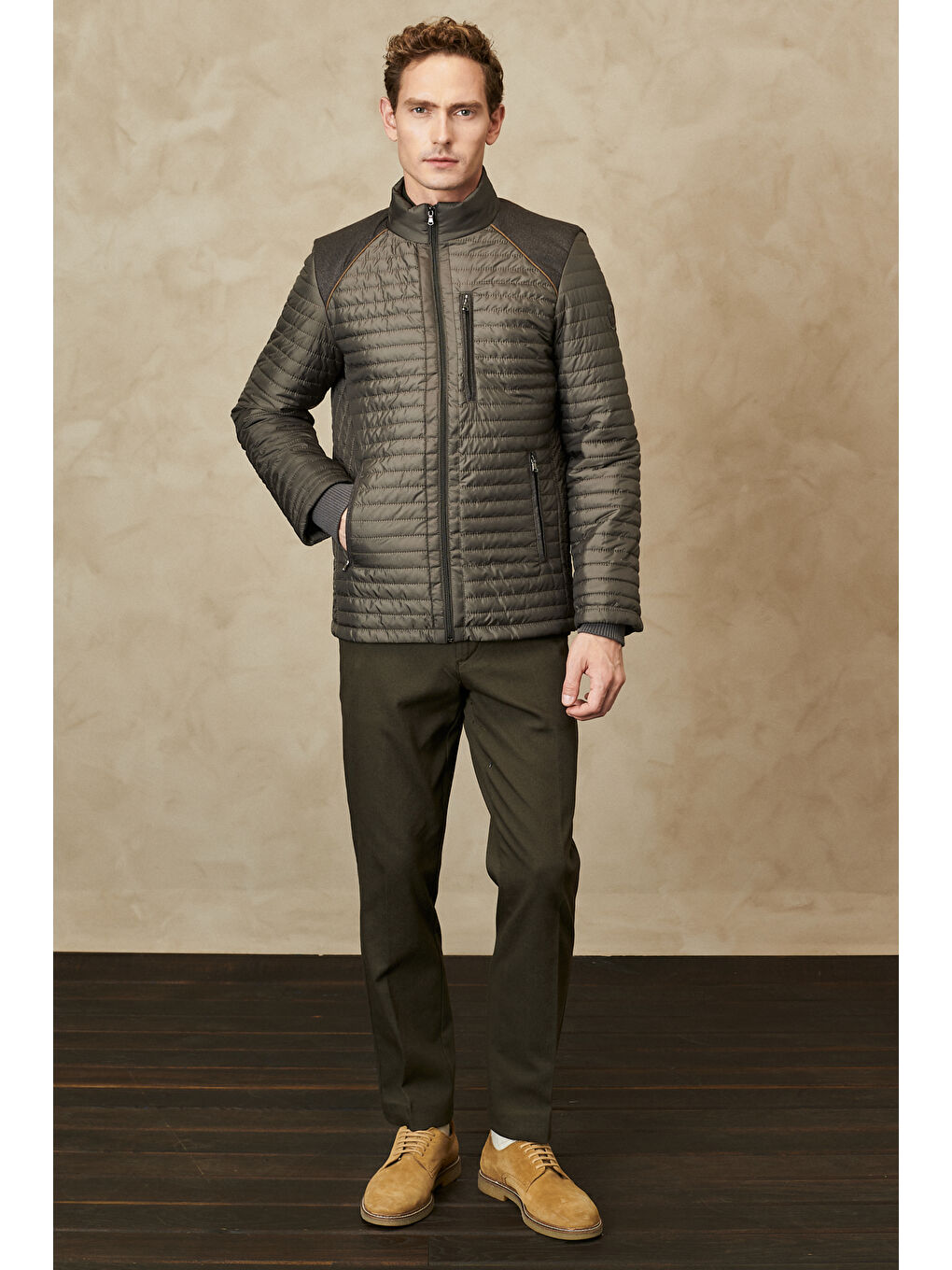 Erkek Haki Standart Fit Normal Kesim Soğuk Hava Geçirmez Desenli Şişme Mont-1