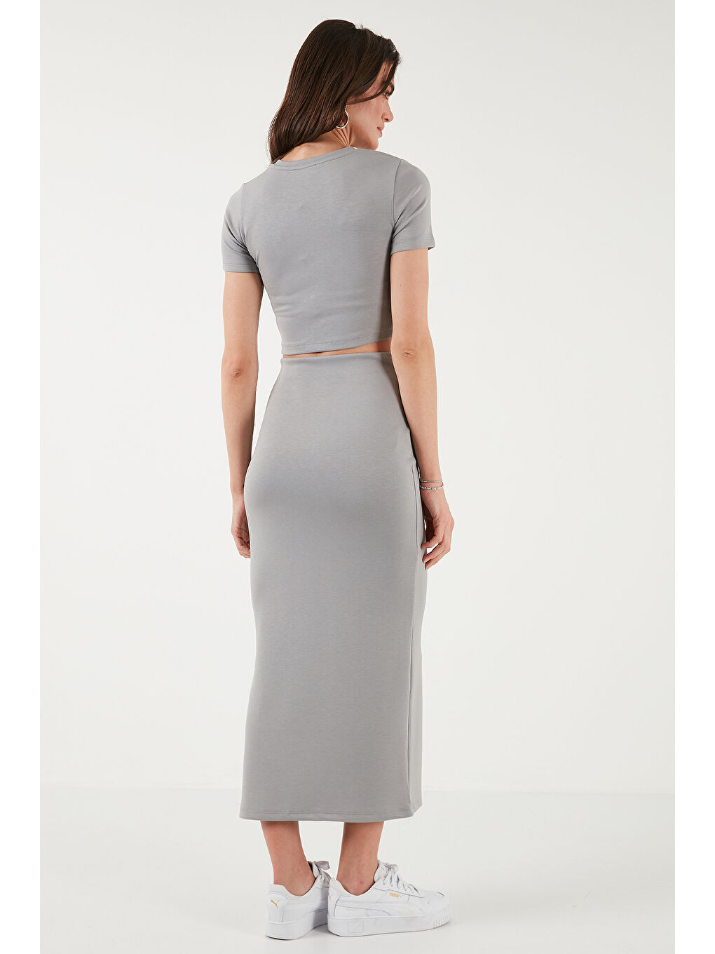 Gri Slim Fit Yırtmaç Detaylı Uzun Etekli Crop Kadın Takım 5866148-6