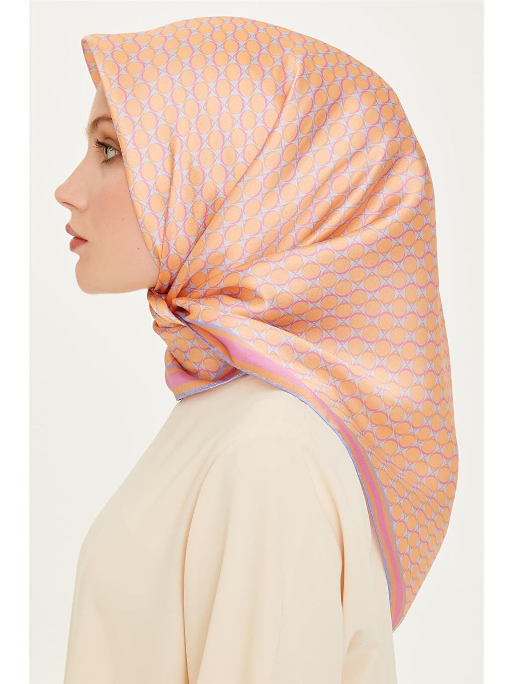 Turuncu Geometrik Desenli Twill Saf İpek Eşarp 9226D 56-2